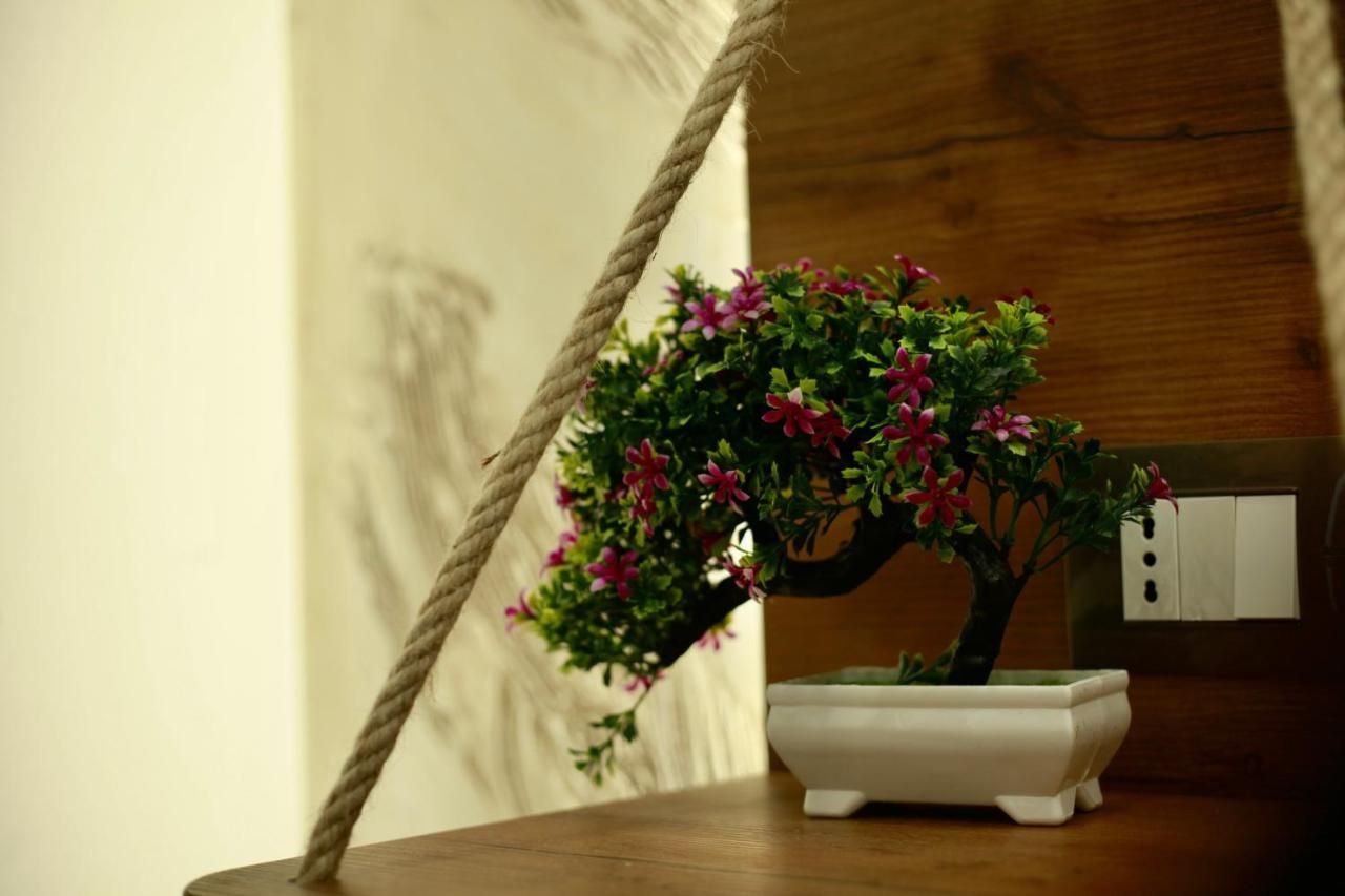 Arsenale Porto Bed & Breakfast Палермо Екстериор снимка