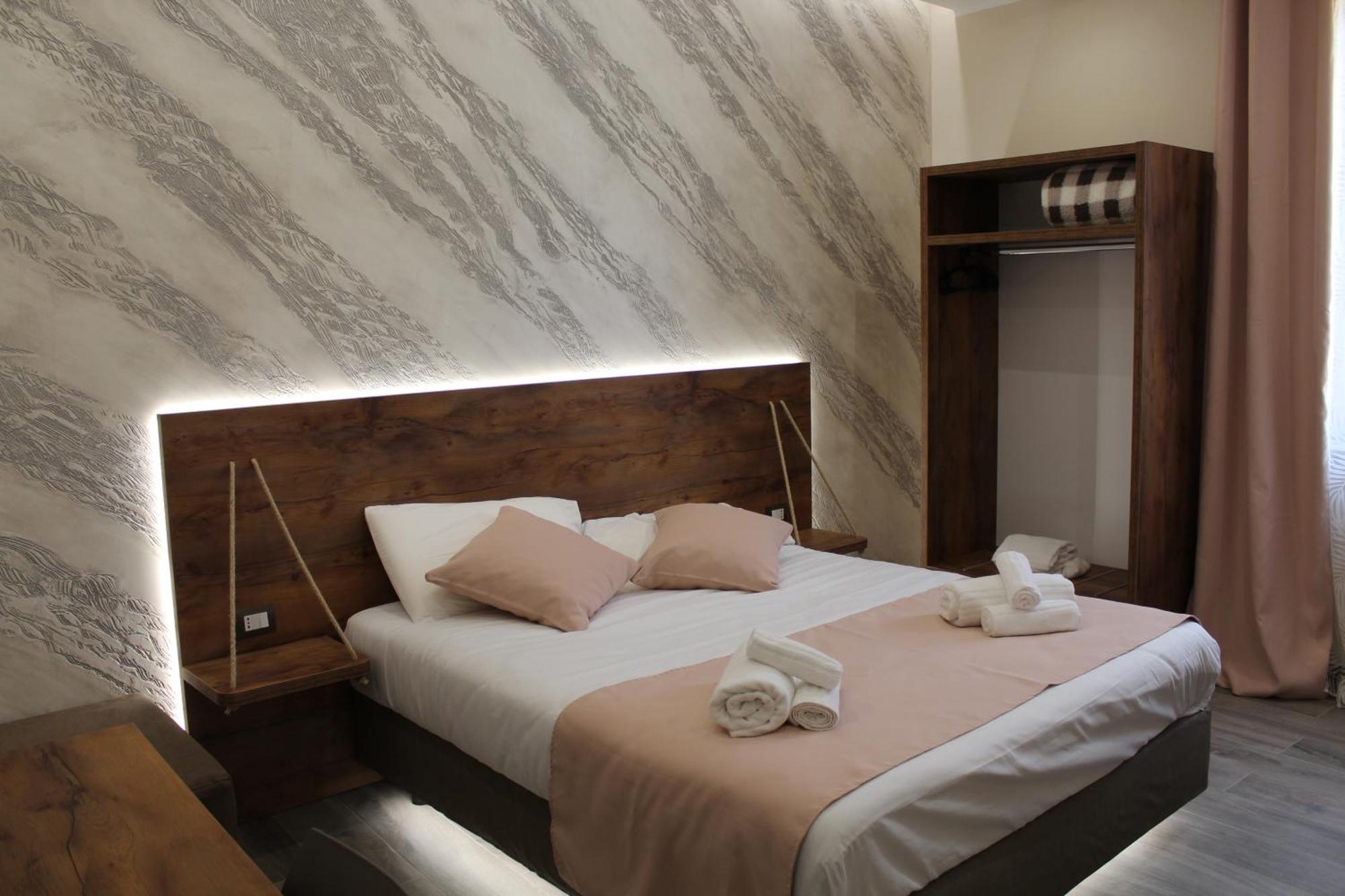 Arsenale Porto Bed & Breakfast Палермо Екстериор снимка