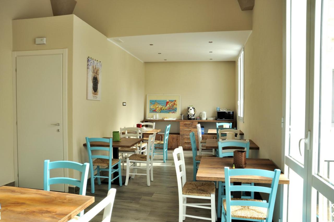 Arsenale Porto Bed & Breakfast Палермо Екстериор снимка