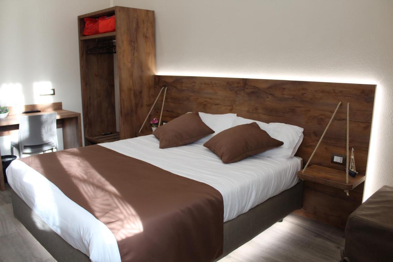 Arsenale Porto Bed & Breakfast Палермо Екстериор снимка