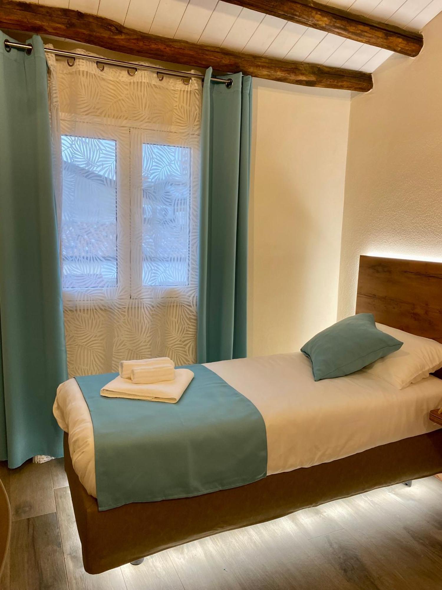 Arsenale Porto Bed & Breakfast Палермо Стая снимка
