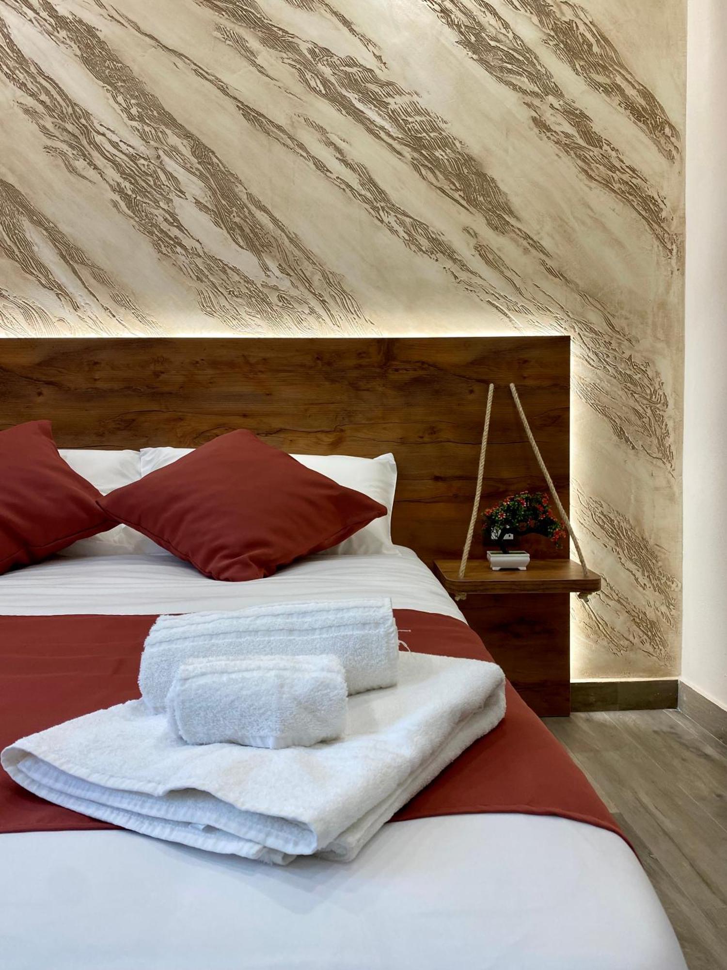 Arsenale Porto Bed & Breakfast Палермо Стая снимка